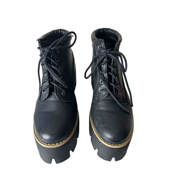 Daniel Cassin Black High Top Boots Women’s High End International Designer 6.5 - Picture 4 of 8